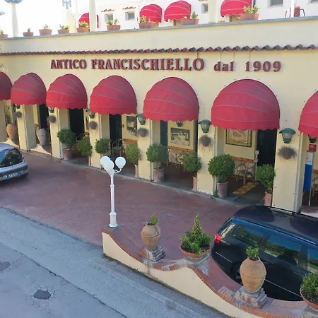 Pina Antico Francischiello Hotel