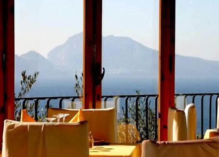 Hotel Pina Antico Francischiello 3*