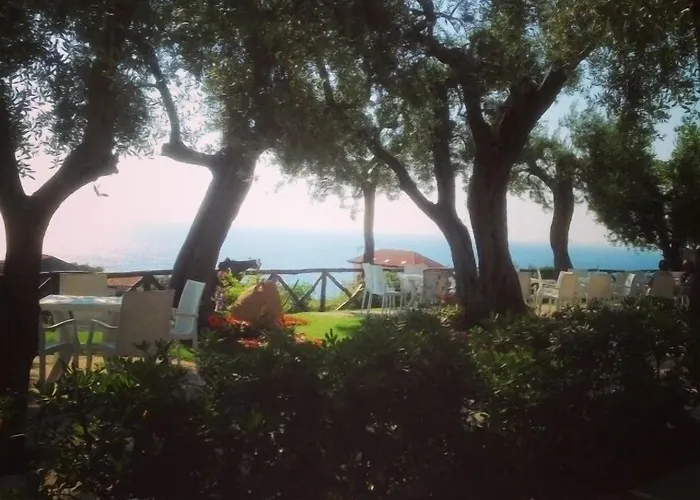 Hotel Pina Antico Francischiello 3*