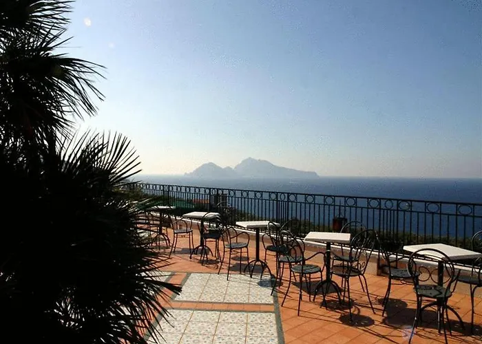Hotel Pina Antico Francischiello 3*