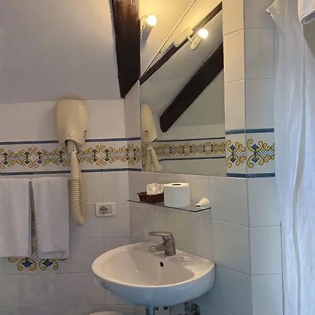 Hotel Pina Antico Francischiello